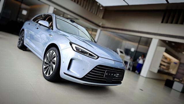 名副其实的“智驾天花板”,探店问界M5智驾版