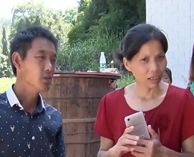 江西才女伍继红:94年考入人大,二婚嫁光棍靠低保度日,为什么?