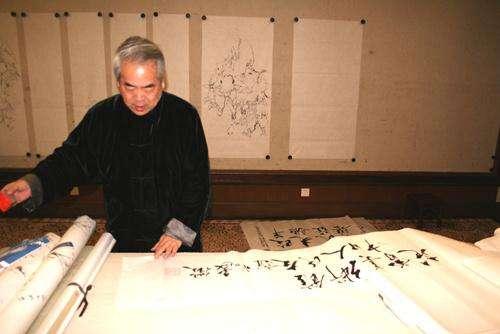 范增作品惨遭市场淘汰!曾几何时一纸千金!