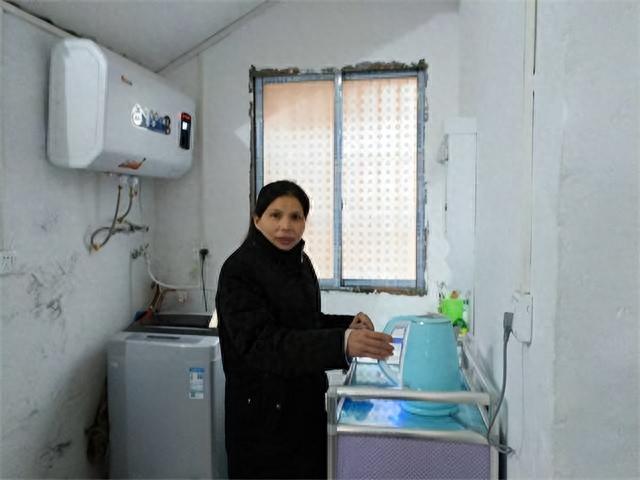 江西才女伍继红:94年考入人大,二婚嫁光棍靠低保度日,为什么?