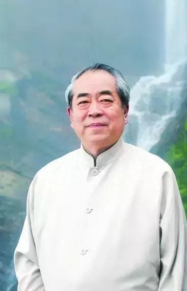 范增作品惨遭市场淘汰!曾几何时一纸千金!