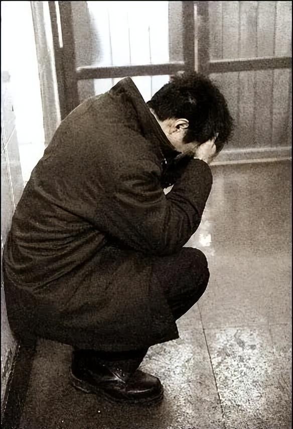 悲痛!32岁网红马亮去世,曝死前戳瞎出轨妻子双眼,割腕自缢身亡