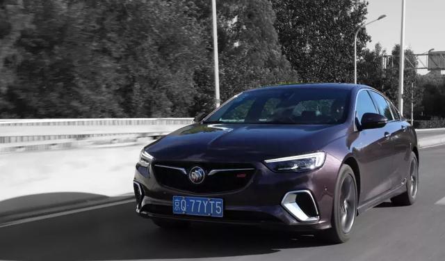 “公平”的较量,一场君威GS和大众CC的“硬仗”即将拉开帷幕