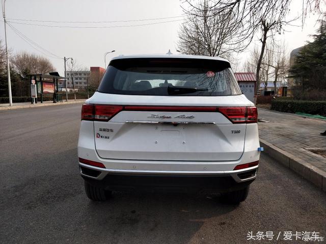 比宝骏530更适合担当时尚座驾,车主谈众泰T500购车感受!