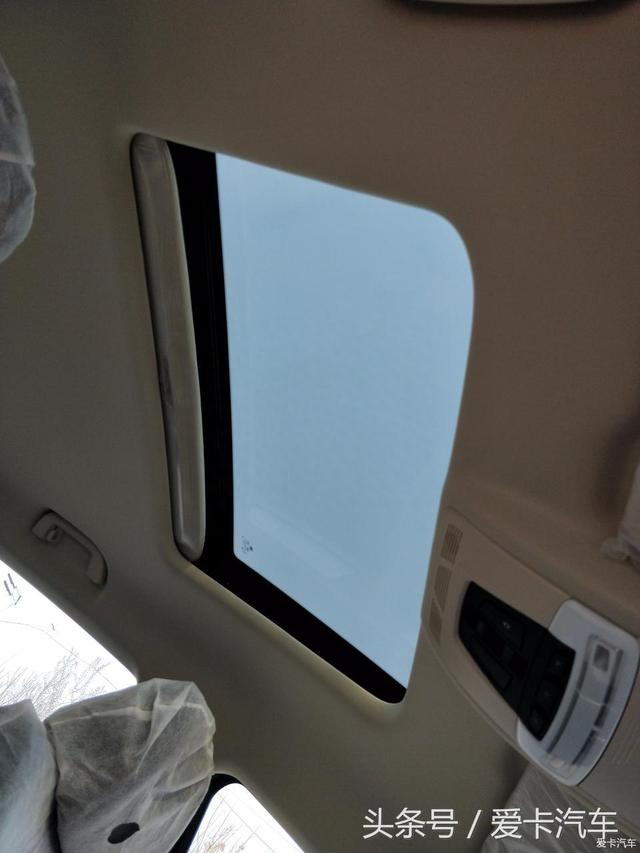 比宝骏530更适合担当时尚座驾,车主谈众泰T500购车感受!