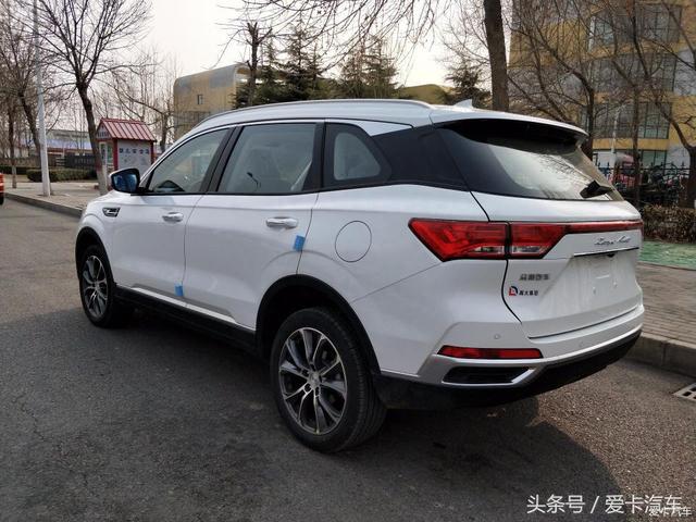 比宝骏530更适合担当时尚座驾,车主谈众泰T500购车感受!