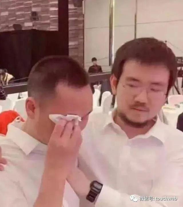 比特小鹿纳斯达克上市:市值7.8亿美元 吴忌寒分家后终敲钟