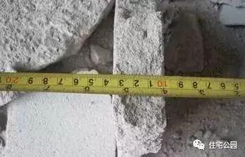 抹灰30年经验:墙面空鼓就这10种原因,好好看自己盖房别被坑!