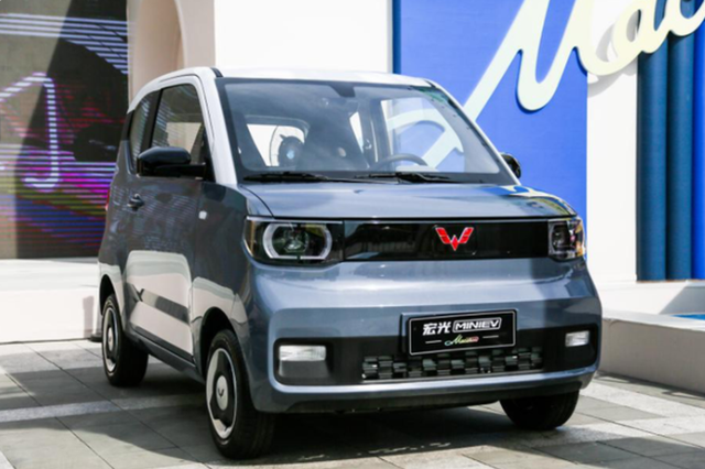 2022最受国人追捧的十大新能源车:特斯拉无缘前三,比亚迪占6席