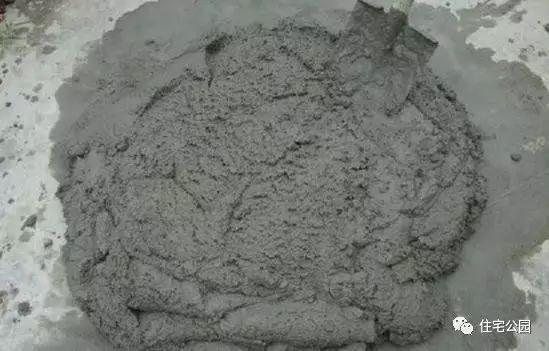 抹灰30年经验:墙面空鼓就这10种原因,好好看自己盖房别被坑!