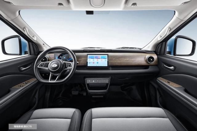 挑新能源物流车该看重什么?比一比瑞驰EC75、星享V6E就有答案