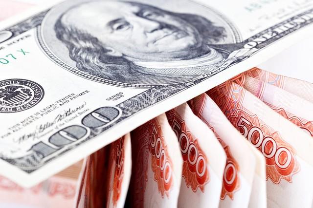 人民币跌破7.28!官宣:GDP大涨5.3%!货币保卫战,谁笑到最后?