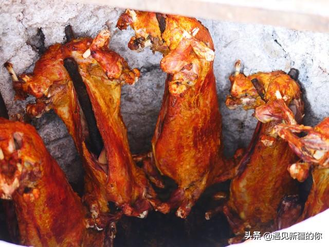 一学就会,新疆传统烤肉馕坑肉,制作过程太简单了