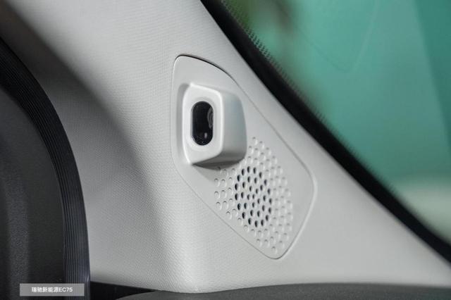 挑新能源物流车该看重什么?比一比瑞驰EC75、星享V6E就有答案