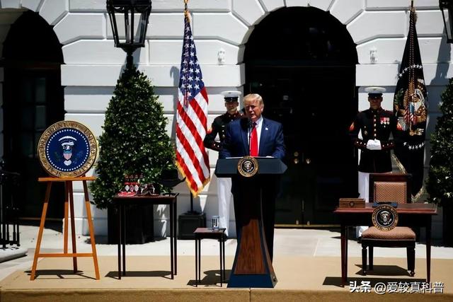 中国GDP骤降至美国的65%,最多时可达77%,中国崛起被打断?