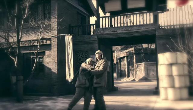 《情满四合院》细思极恐:第一位发现傻柱是宝的竟是聋老太太