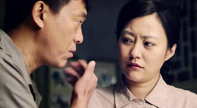 《情满四合院》细思极恐:第一位发现傻柱是宝的竟是聋老太太