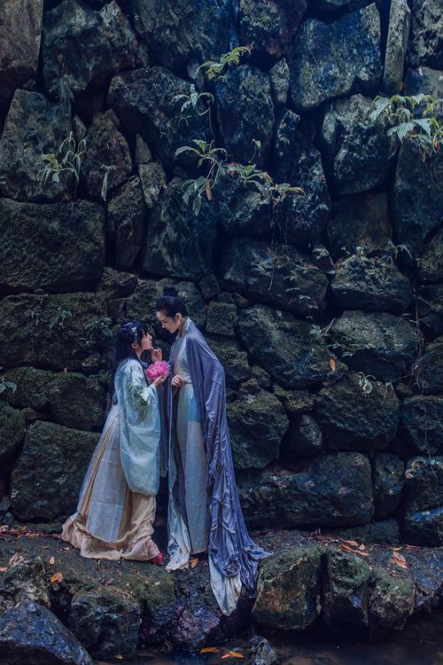 借女儿20万看病,把家里老房子给她还债,老家拆迁后她让我还十倍