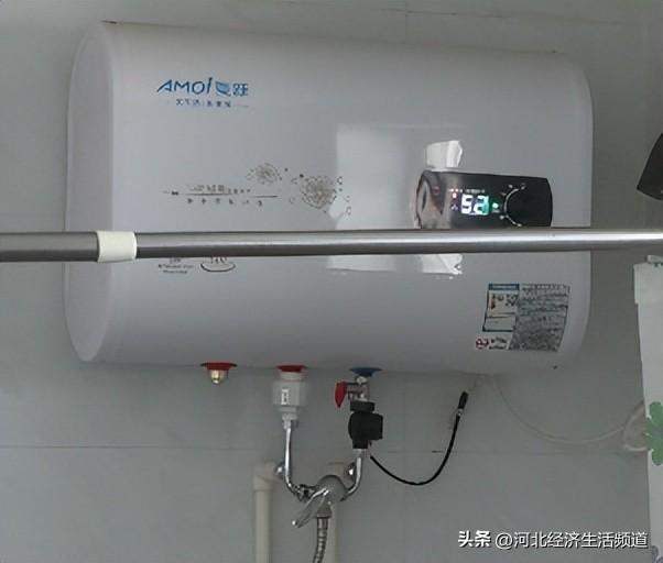 张家口张北:“零碳”新能源民居暖屋更“暖心” 新能源建设 为京雄注入绿色电力