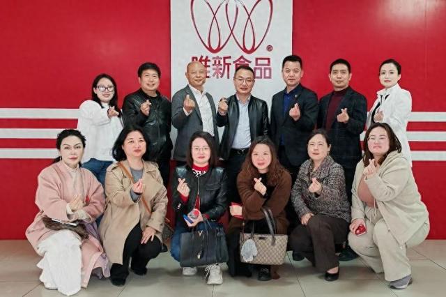 跟着叮当益企玩走进唯新食品,探访舌尖上的美味与安全