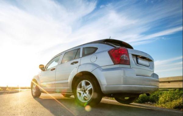 汽车积碳堆积严重?教你几个快速清理的小技巧,轻松让旧车变新车