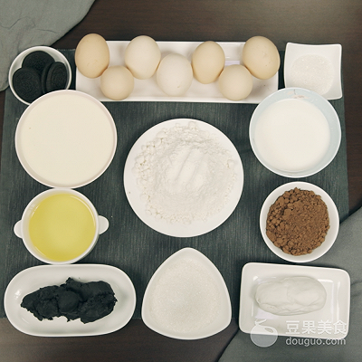 这样的足球不能踢却能吃,世界杯足球蛋糕神还原