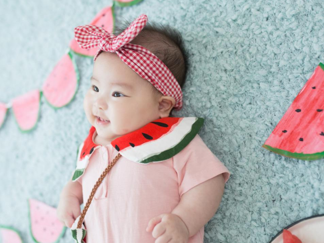 超级富豪给孩子取名字中,能看出两点“避讳”,民间取名却总触底