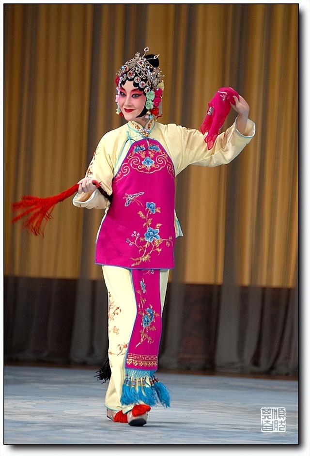 天津青年京剧团几位旦角:人俊,音美,有嗓儿,有扮相