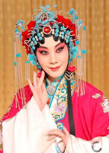 天津青年京剧团几位旦角:人俊,音美,有嗓儿,有扮相