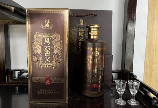 茅台酒瓶上的红飘带有啥作用?行家:内藏玄机!别再不知道闹笑话