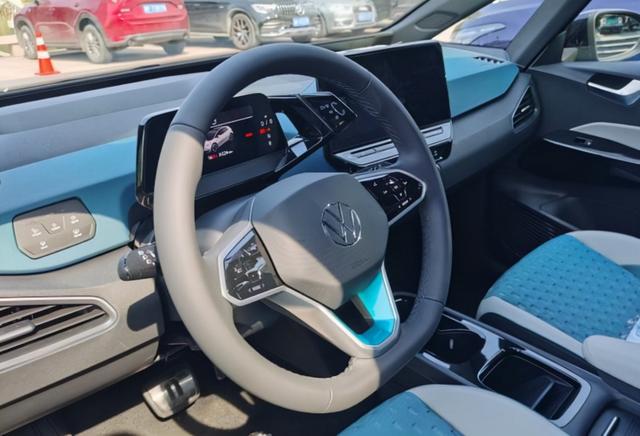 大众新能源卖疯了?试驾上汽大众ID3,难怪会热销