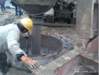 旋挖钻孔灌注桩