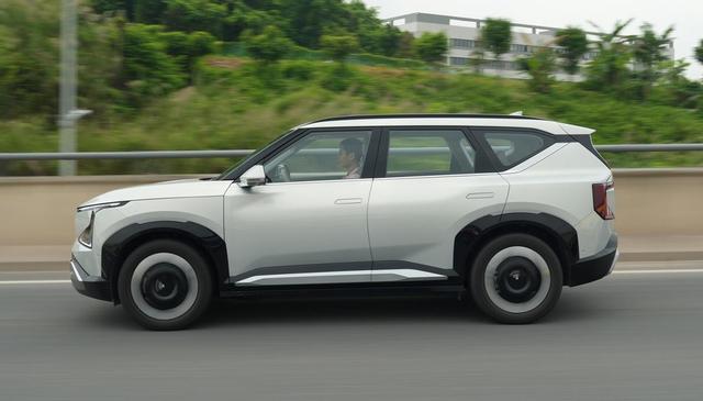 720km长续航的大空间纯电SUV,这台韩系车怎么突围?