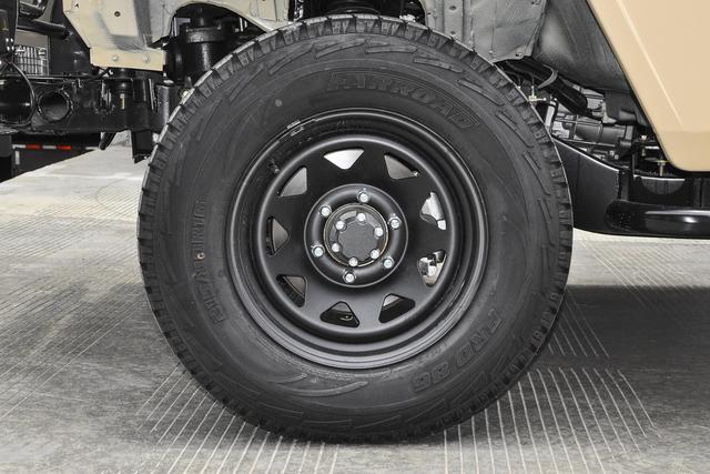 情怀老车BJ212，除了越野适合家用吗？