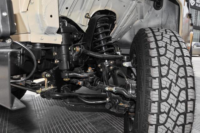 情怀老车BJ212，除了越野适合家用吗？