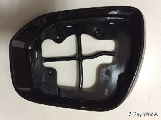 PA、POM、PBT、PP等近10种免喷涂塑料在汽车上应用最新案例