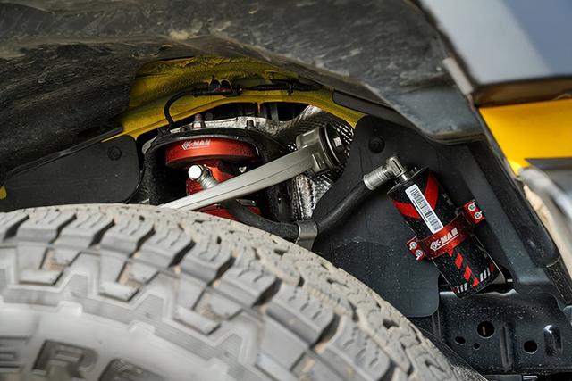 实拍坦克300边境限定版与BUXUS联名纯电越野自行车