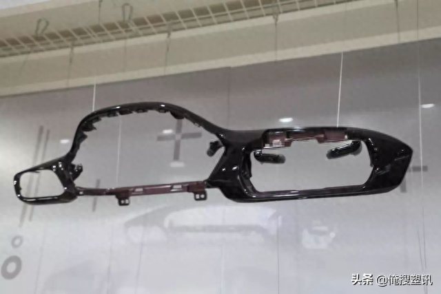 PA、POM、PBT、PP等近10种免喷涂塑料在汽车上应用最新案例