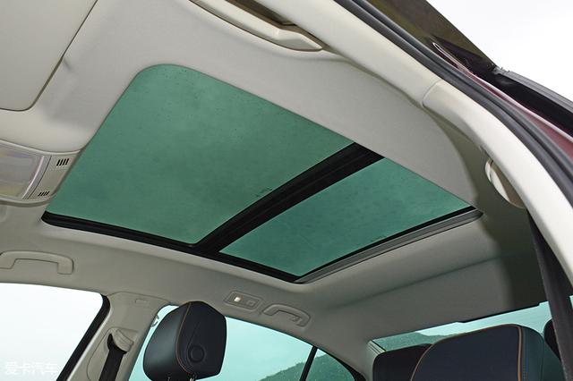 巩固标杆地位 试驾新款一汽-大众迈腾