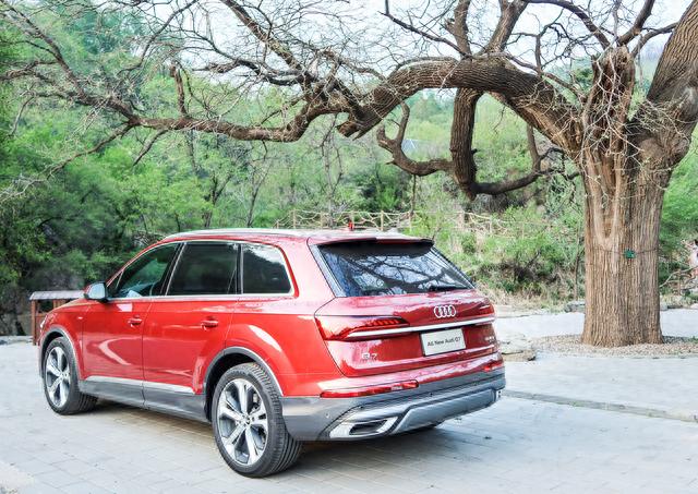 十五年不许变？试全新奥迪Q7……