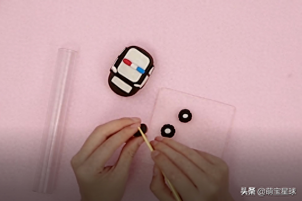 「粘土小汽车」我们做几辆小汽车和迪伦一起去冒险吧