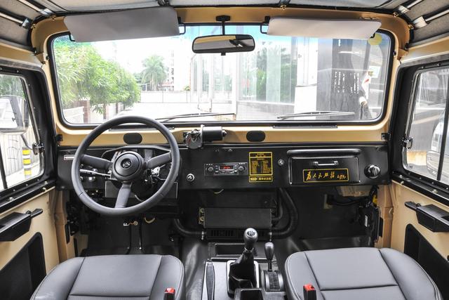 情怀老车BJ212，除了越野适合家用吗？