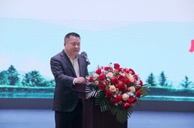 2023年奔腾校企合作年会在成都汽车职校隆重举行