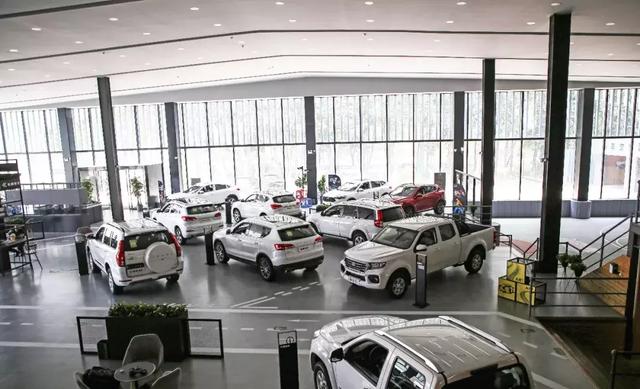 4S深度探店，成都车展这几款新车型，在这也能找到