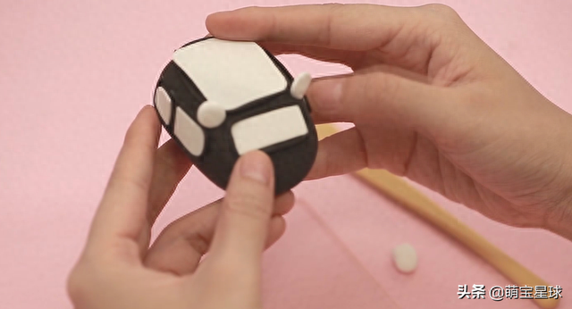 「粘土小汽车」我们做几辆小汽车和迪伦一起去冒险吧