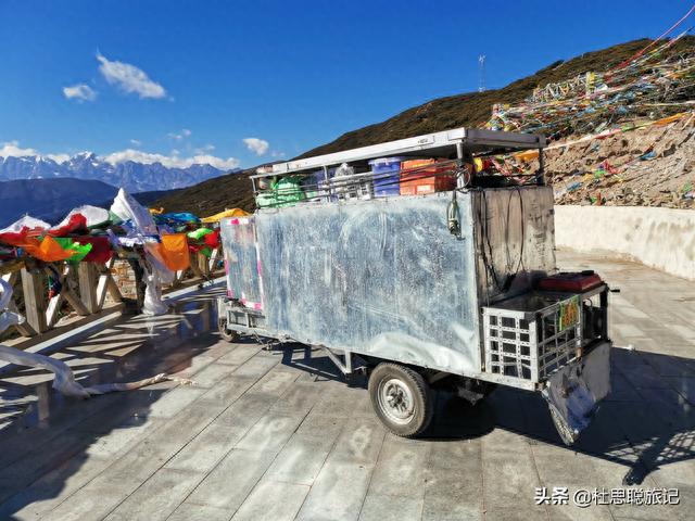 汉EV耗电22爬上红拉山垭口，遇到牛人改装增程式电三轮游全国