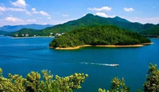 汉十高铁将迎首次春运，首日车票双12开抢