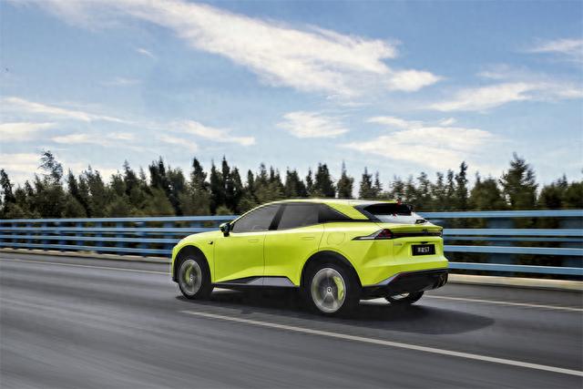 试驾｜长安深蓝S7：面面俱到，藏有惊喜