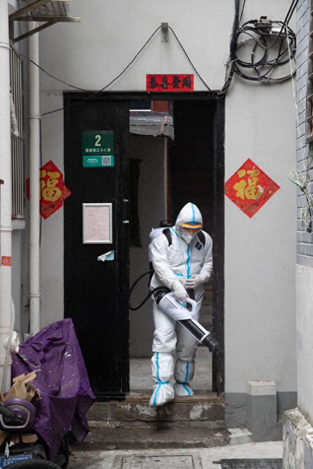 我在现场·照片背后的故事｜浦东封控后第二天，我回到上海……