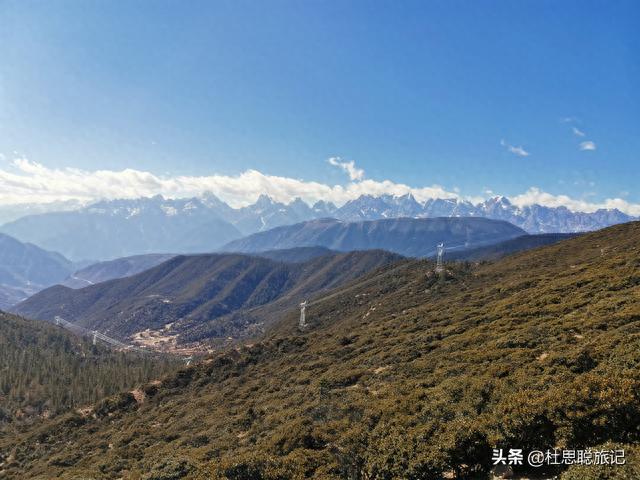 汉EV耗电22爬上红拉山垭口，遇到牛人改装增程式电三轮游全国